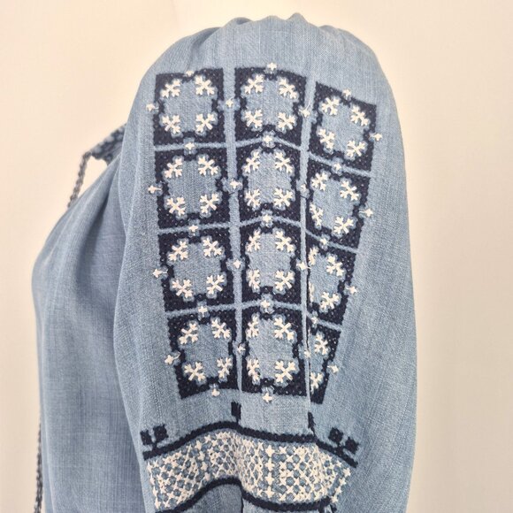 GAP denim style dress with embroidery details, size XS - Picture 6 of 8